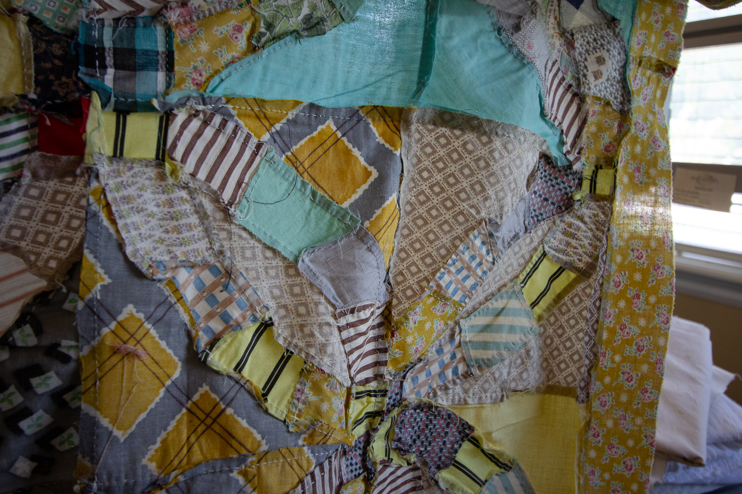Great Grandma Rooks Quilt insides-3